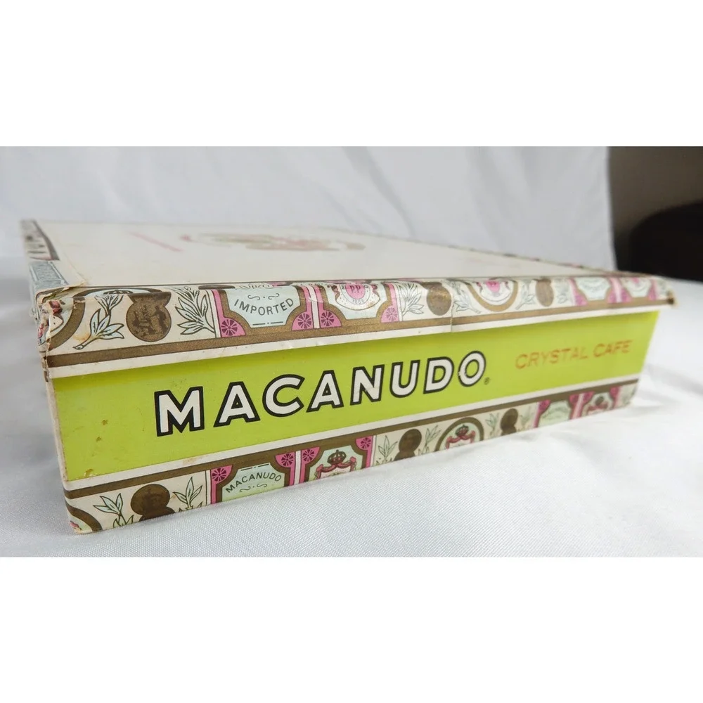 Vintage Macanudo Montego y Cia Crystal Cafe Cigar Box Jamaica Made Pre-2000